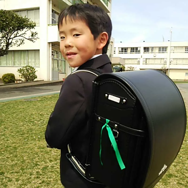 首まわりのフィット感と質感の良さで本人が選びました